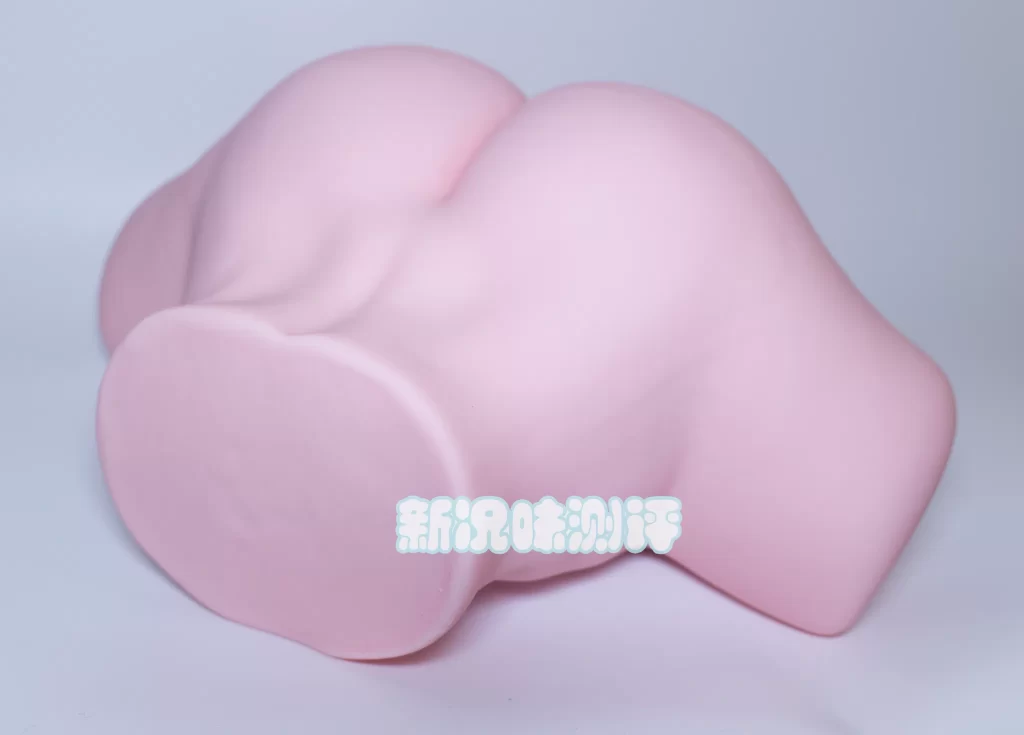 内含乾坤的精致开腿造型小臀模，在通道里面施展材料变化的魔法？majomiyo—魅魔莉可测评