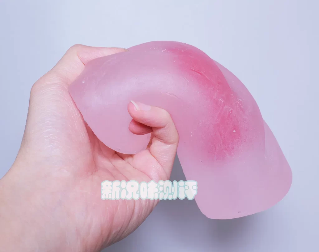 可爱包装下居然藏着如此多的瑕疵，虽然体验还行但是寿命有点堪忧，FANTASTIC BABY-瞬间冲击测评