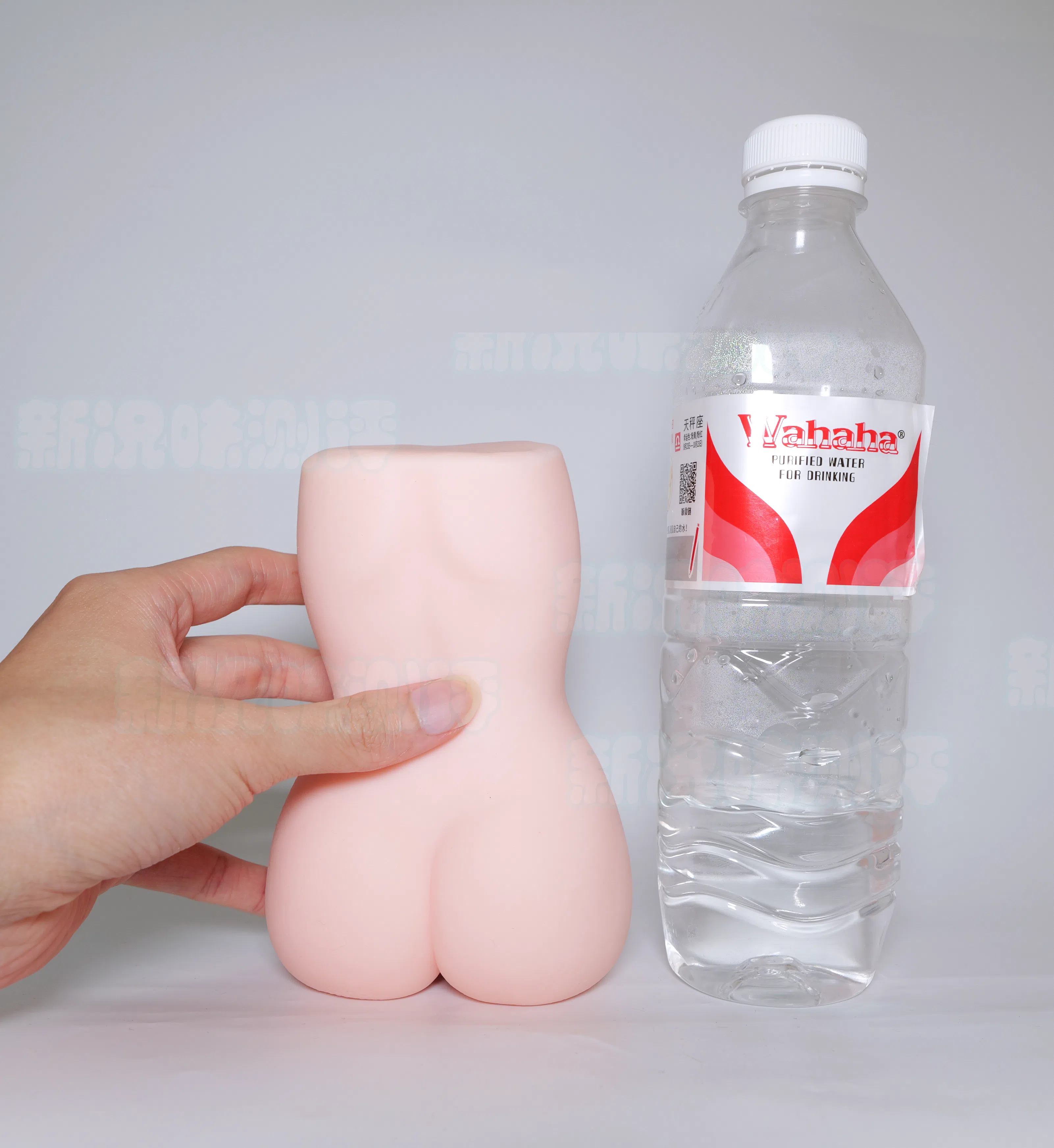 双层材料的慢玩小身躯，依旧带纯结膜小巧思，不过总算是好捅破了。心跳—司徒遥