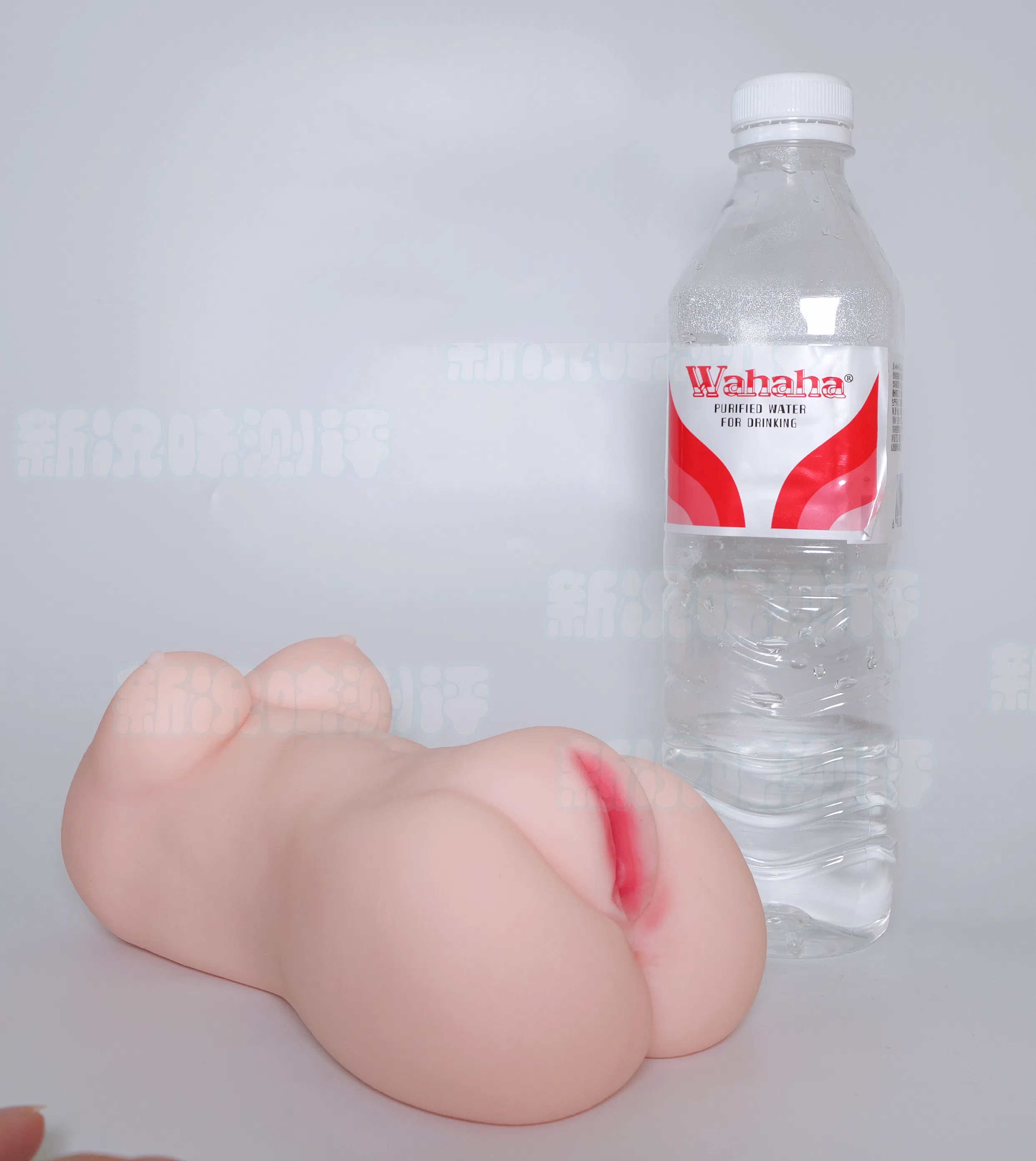 非常夸张的双层柔软夹心，感觉我是在玩装了水的袋子。。。心跳—野木柰子测评