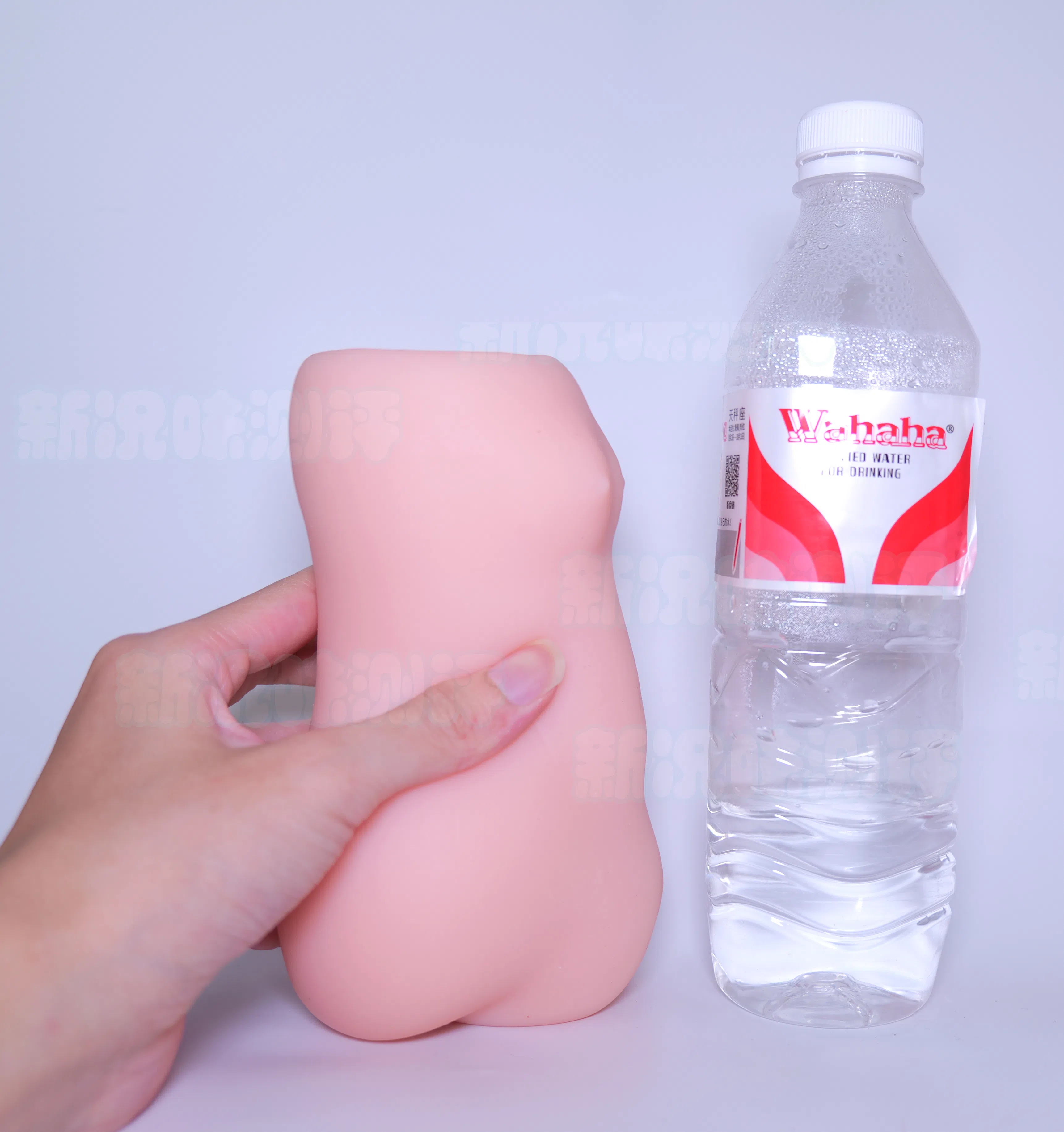 一条道走到黑,居然走通了?这款杯子把”没有花活”做成了优点。见习天使——伊娃测评 一条道走到黑,居然走通了?这款杯子把”没有花活”做成了优点。见习天使——伊娃测评